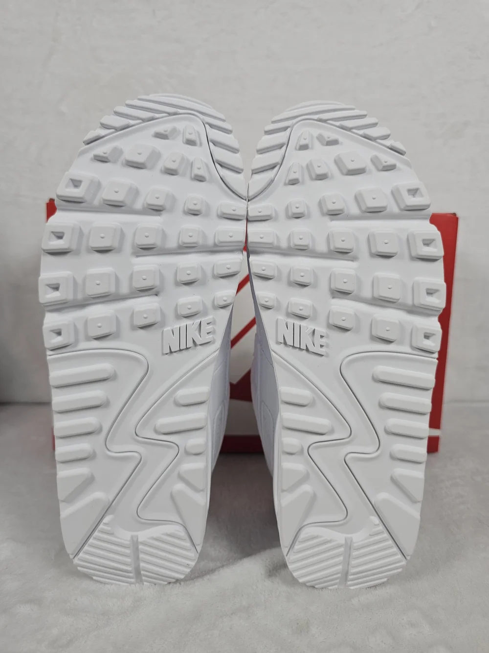 Nike Air Max 90 Triple White DH8010-100 Womens Running Shoes Sneakers Size 7.5